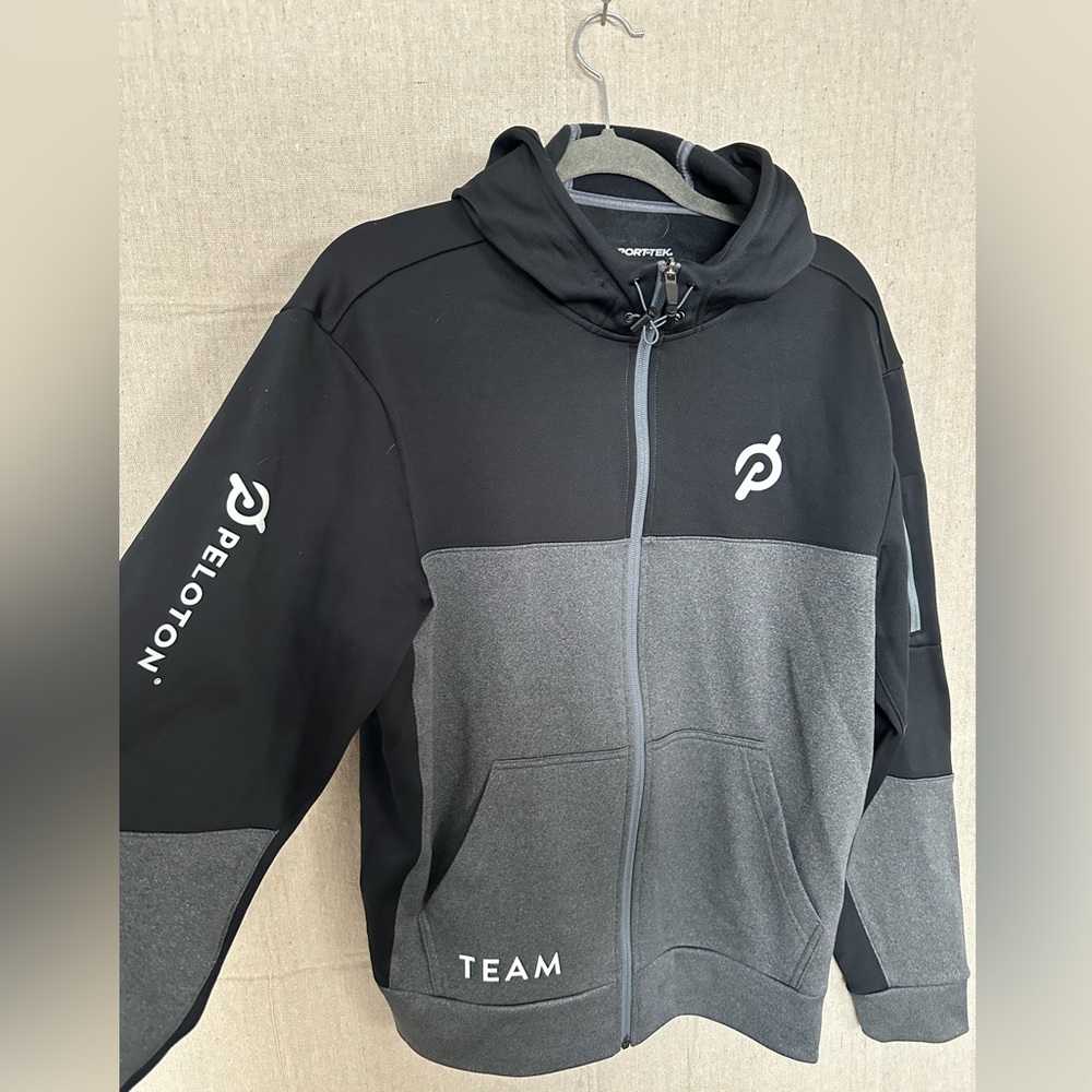 Peloton Full Zip Soft Jacket / Shell - Men’s Medium